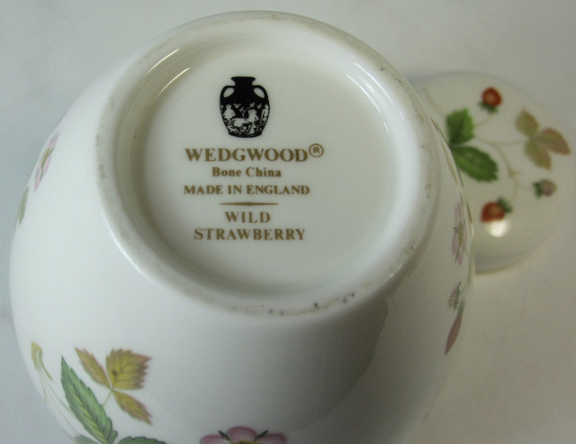 ウェッジウッドWedgwood ワイルドストロベリー ジンジャー ジャー